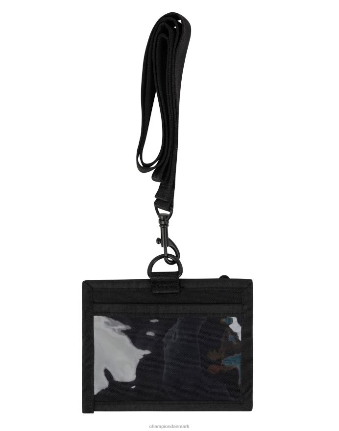Champion livline lanyard pose V6J66855 sort