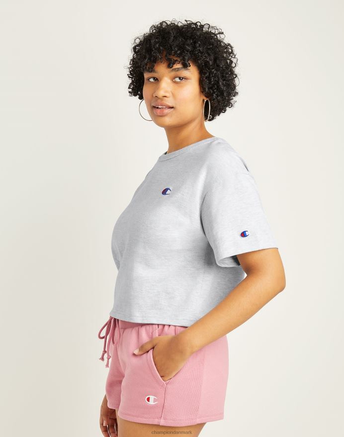 Champion Heritage cropped t-shirt c logo V6J662045 sølvgrå