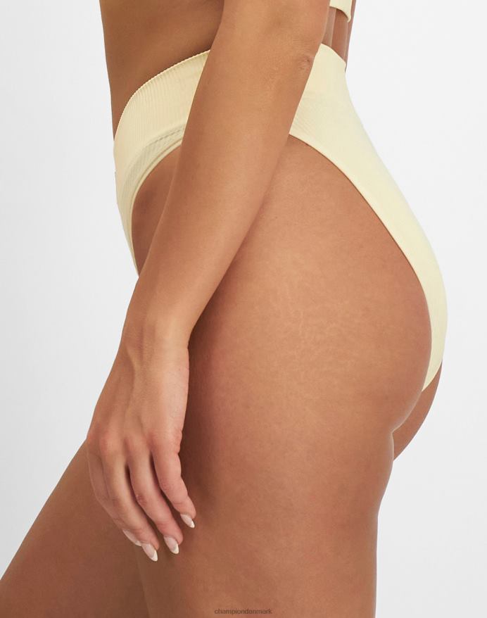Champion sømløst bikini undertøj c logo V6J661550 fraiche