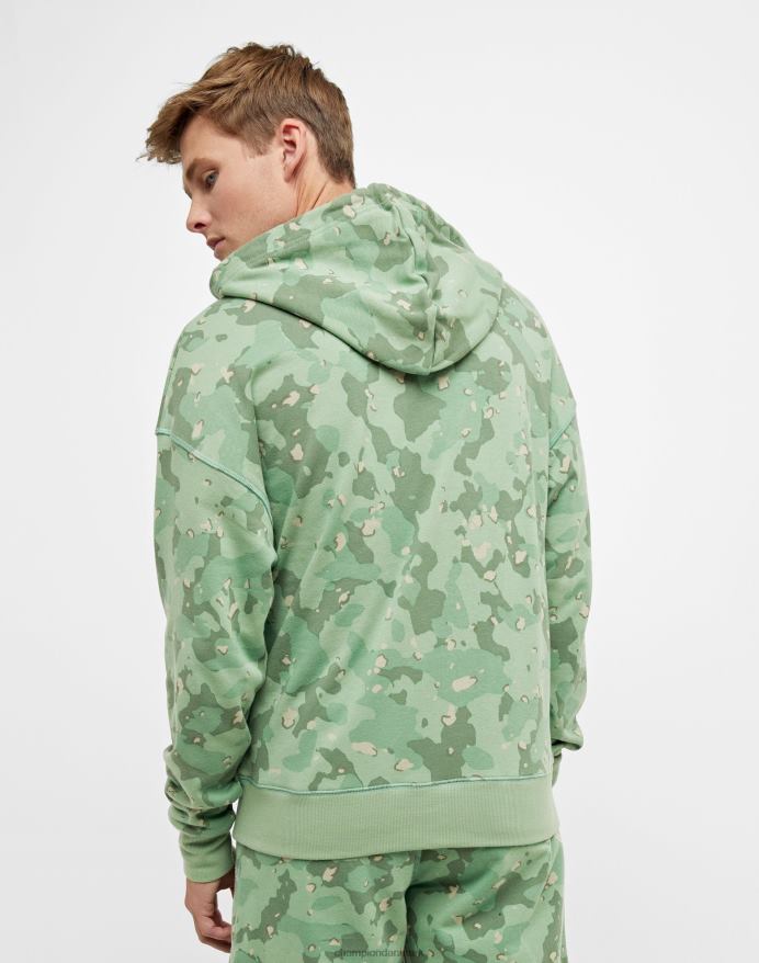 Champion global explorer french terry hættetrøje camo print script logo V6J6677 cc camo 2 handler om oliven