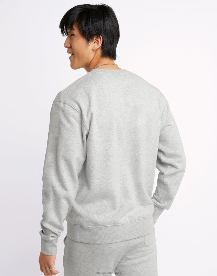 Champion klassisk fleece crew c logo og script på applikation V6J66122 bleget stencremelyng