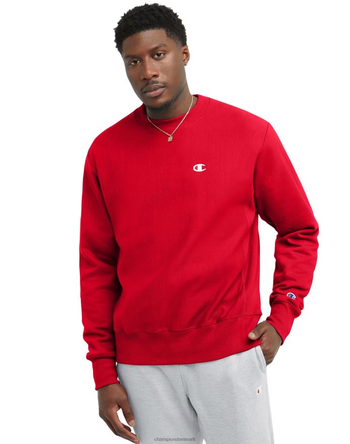 Champion reverse weave crew c logo patch V6J6629 hold rød skarlagen