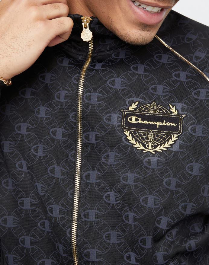 træningsjakke trykt med champion script guld emblem V6J66197 c logo aop sort