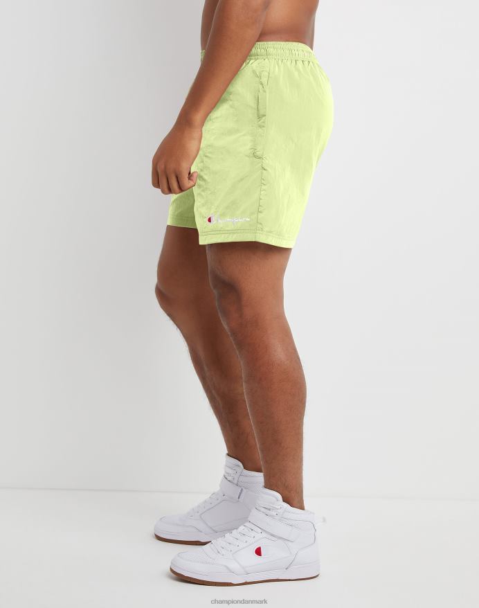 Champion nylon opvarmningsshorts 6 V6J66478 bleg gulgrøn
