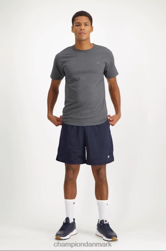 Champion klassisk T-shirt broderet c-logo V6J66585 surfe på nettet